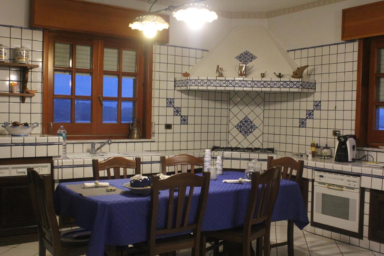 Bed and Breakfast La Casa Di Bia Корлеоне Экстерьер фото